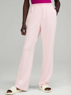Lululemon Softstreme Pants Strawberry Milkshake
